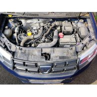 DACIA SANDERO II TCe 90 Biztosítéktábla Motortér