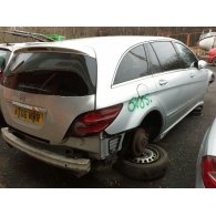 MERCEDES-BENZ R-CLASS W251, V251 Hátsó Lökhárító Merevítő (Fém)