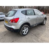 NISSAN QASHQAI Jobb hátsó Sárvédő