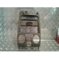 MITSUBISHI CARISMA (DA_) Középkonzol Keret