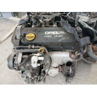 OPEL CORSA C Motor (Fűzött blokk hengerfejjel)
