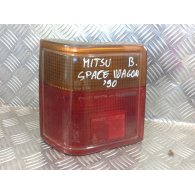 MITSUBISHI SPACE WAGON (D0_V/W) Bal Hátsó Lámpa