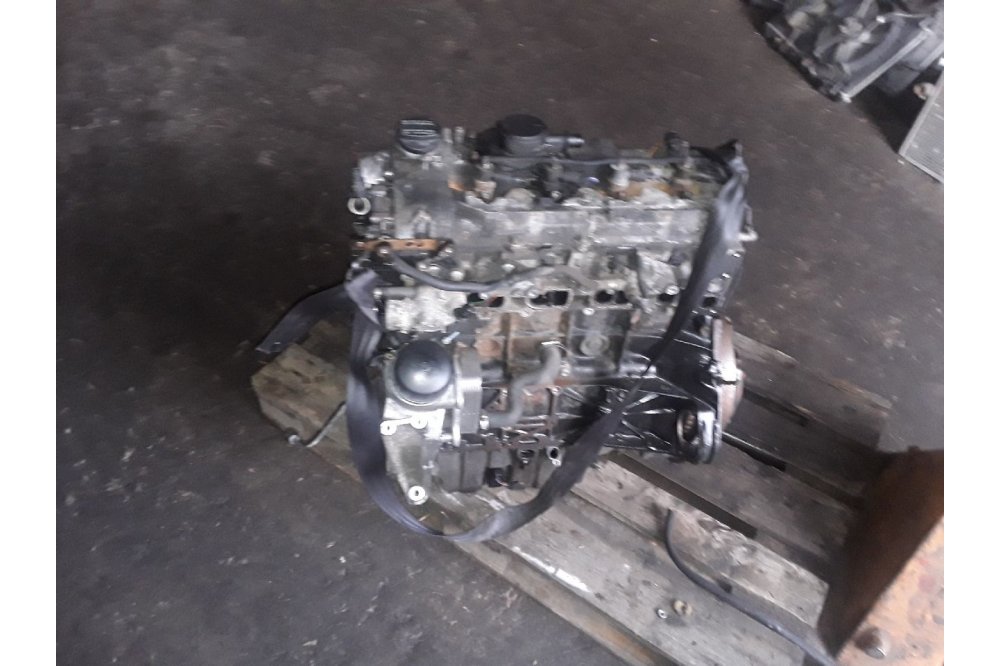 MERCEDES-BENZ VITO Dobozos (638) 112 CDI 2.2 Motor (Fűzött blokk hengerfejjel)